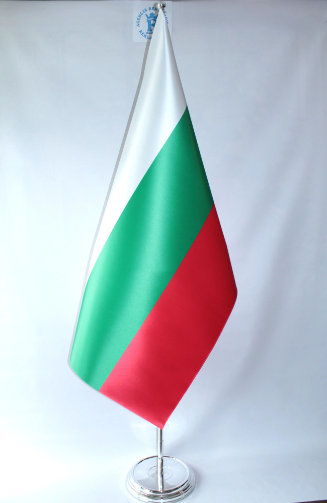 Flaga reklamowa atłasowo – satynowa dwustronna flaga Bułgarii o wymiarach 100×160 cm