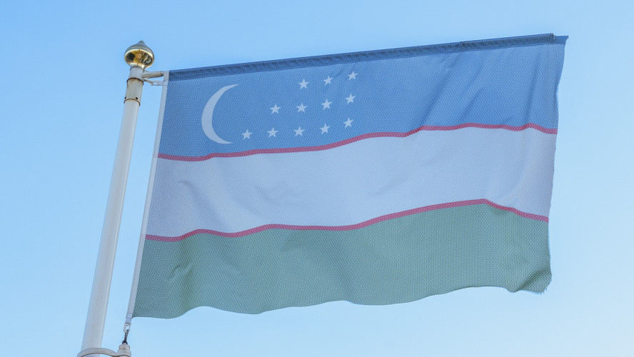Flaga Uzbekistanu