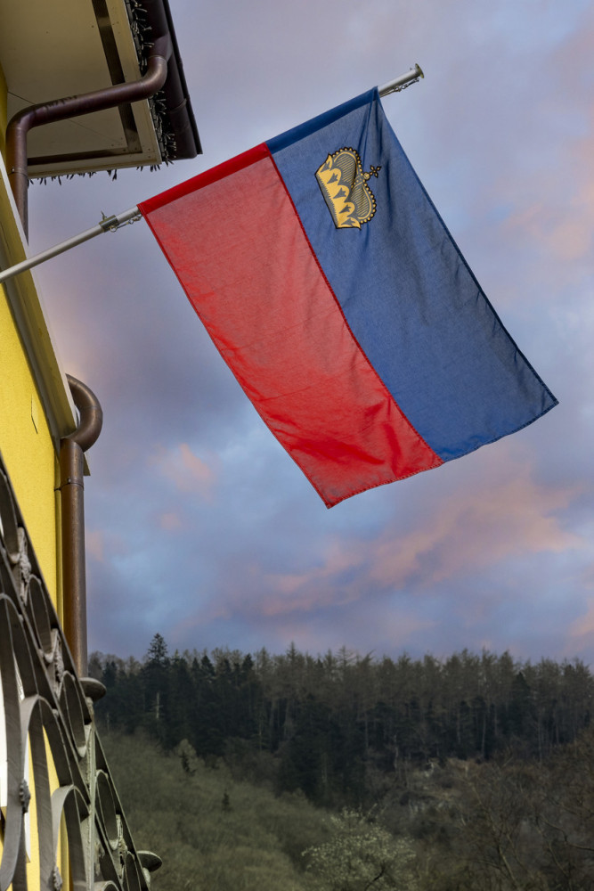 Flaga Liechtensteinu