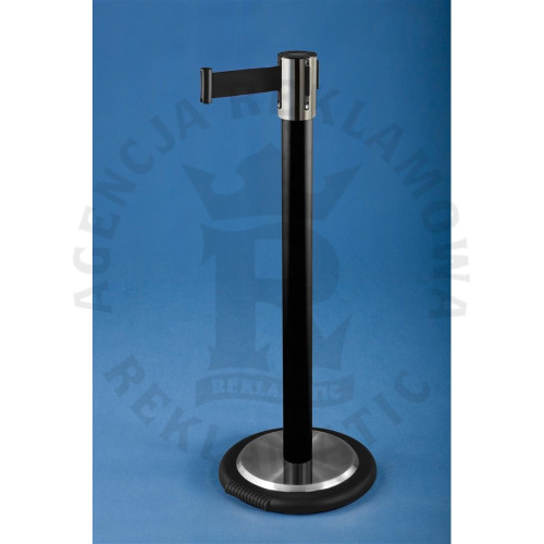 Czarny słupek z czarną taśmą 4,5m z podstawą na rolce