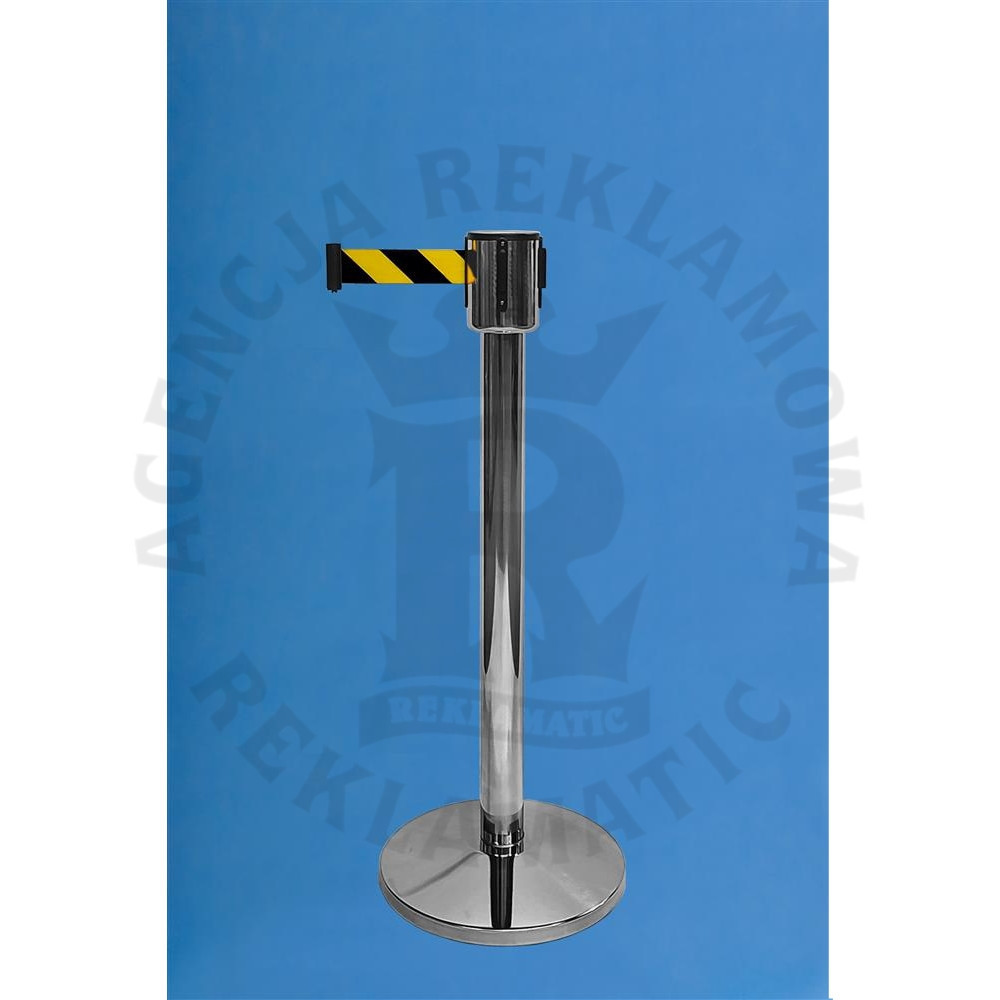 Słupek odgradzający z żółto-czarna taśma ostrzegawczą 9m