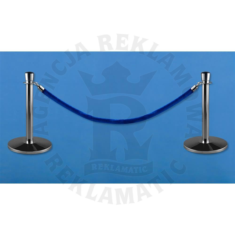 Niskie słupki odgradzające w kolorze srebrnym z głowicą i niebieska  lina (zestaw: 2 słupki + sznur)