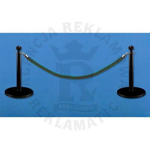 Słupki odgradzające niskie z aksamitnym ciemnozielonym sznurem o długości 1,5 m