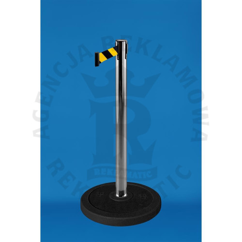 Słupek separacyjny z wysuwaną taśmą 3,6 m w kolorze żółto-czarnym, srebrna stal, gumowa podstawa