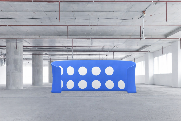 Ścianka eventowa w kształcie wyspy 650x245x465 cm